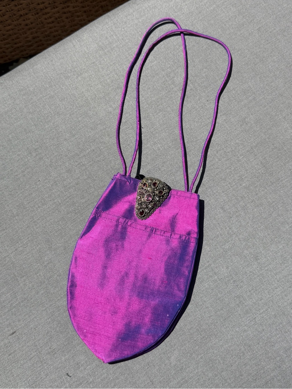Vintage fuchsia bag